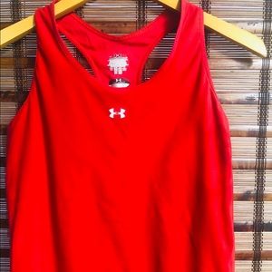 XL red Under Armour Athletic sport top